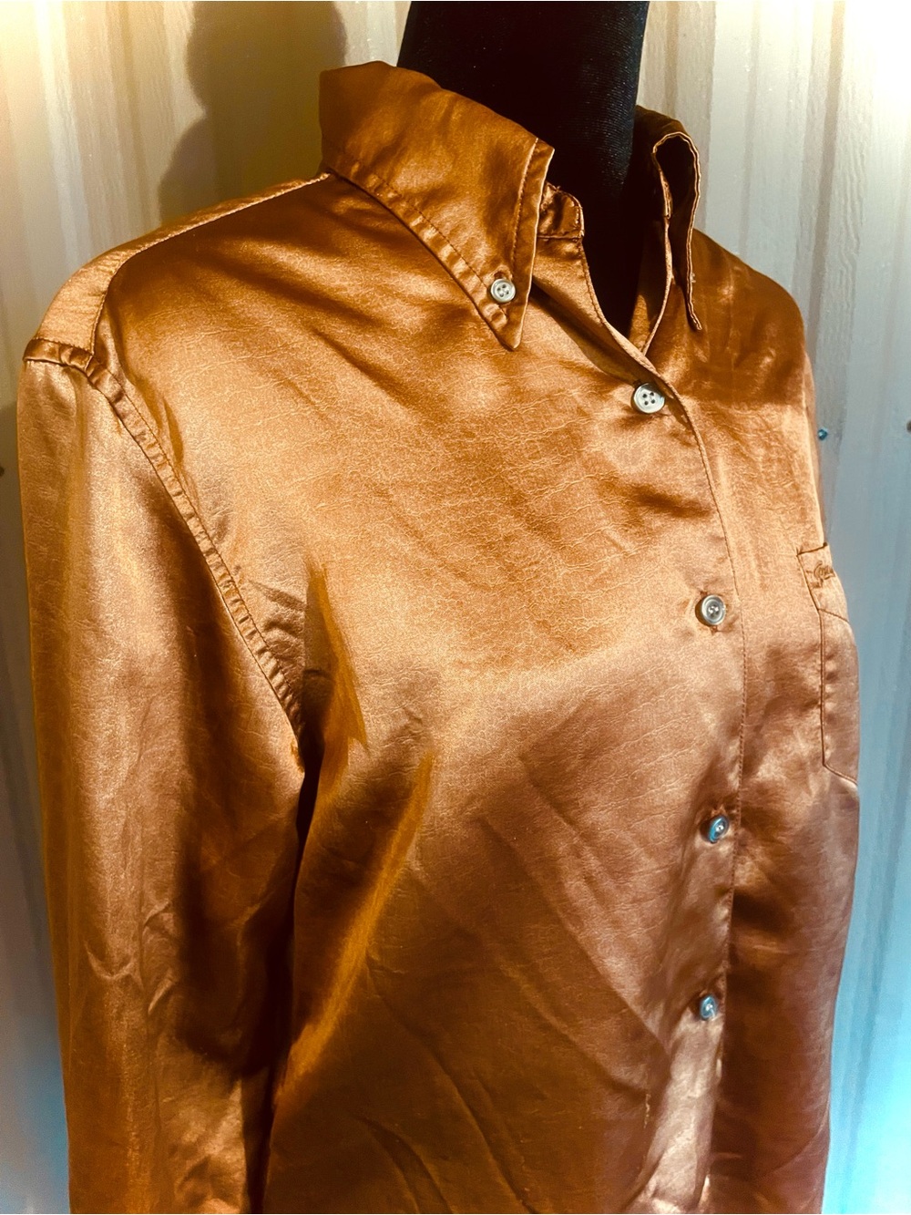 VTG 90s Guess Jeans USA Button Top Women’s Reptile Bronze Satin Shiny Y2K sz L